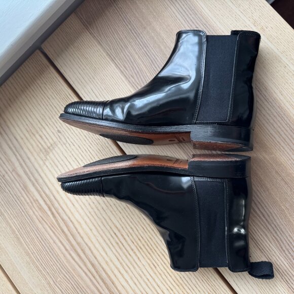 Grenson Women's black patent leather chelsea boots - Picture 3 of 9